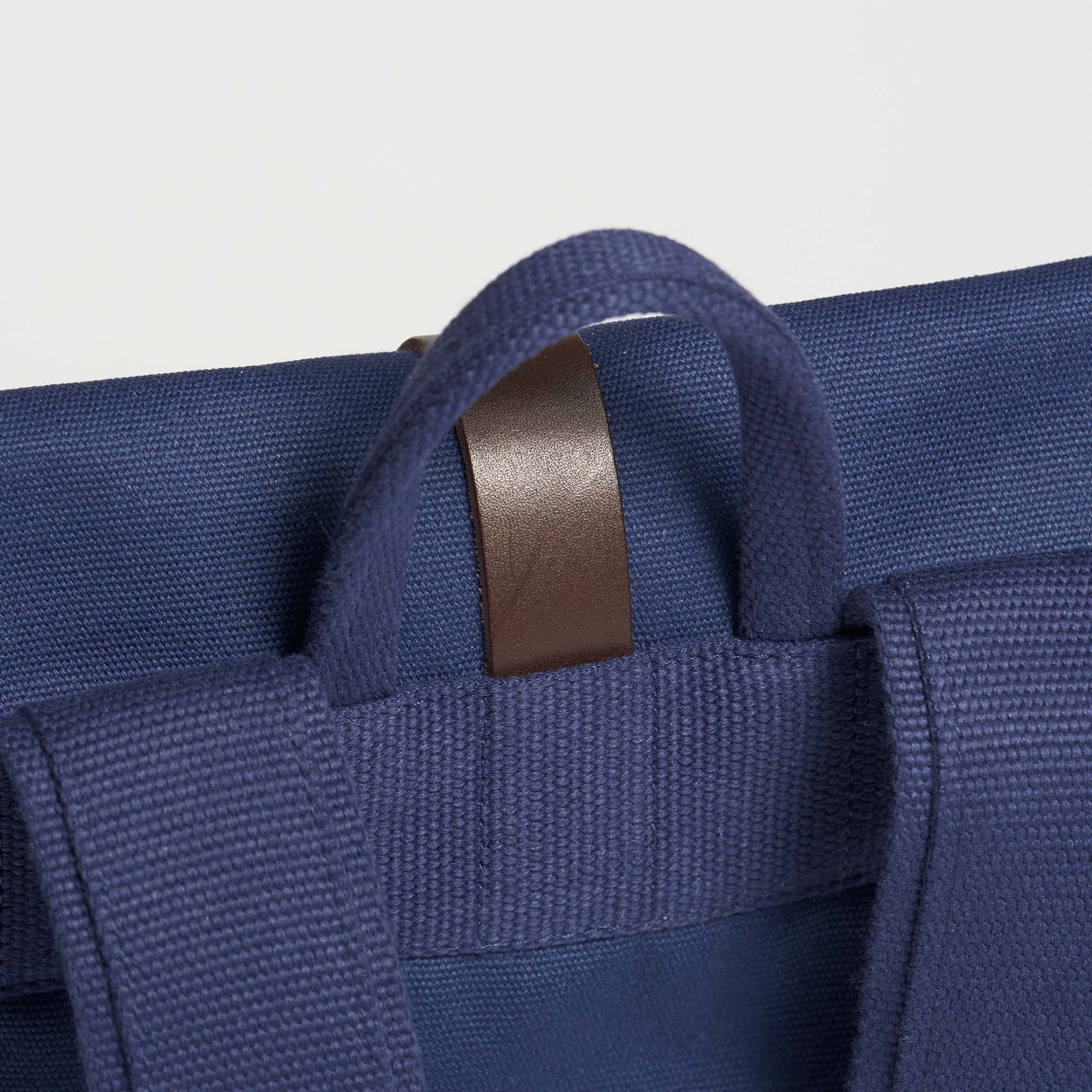 #farbe_navy blue