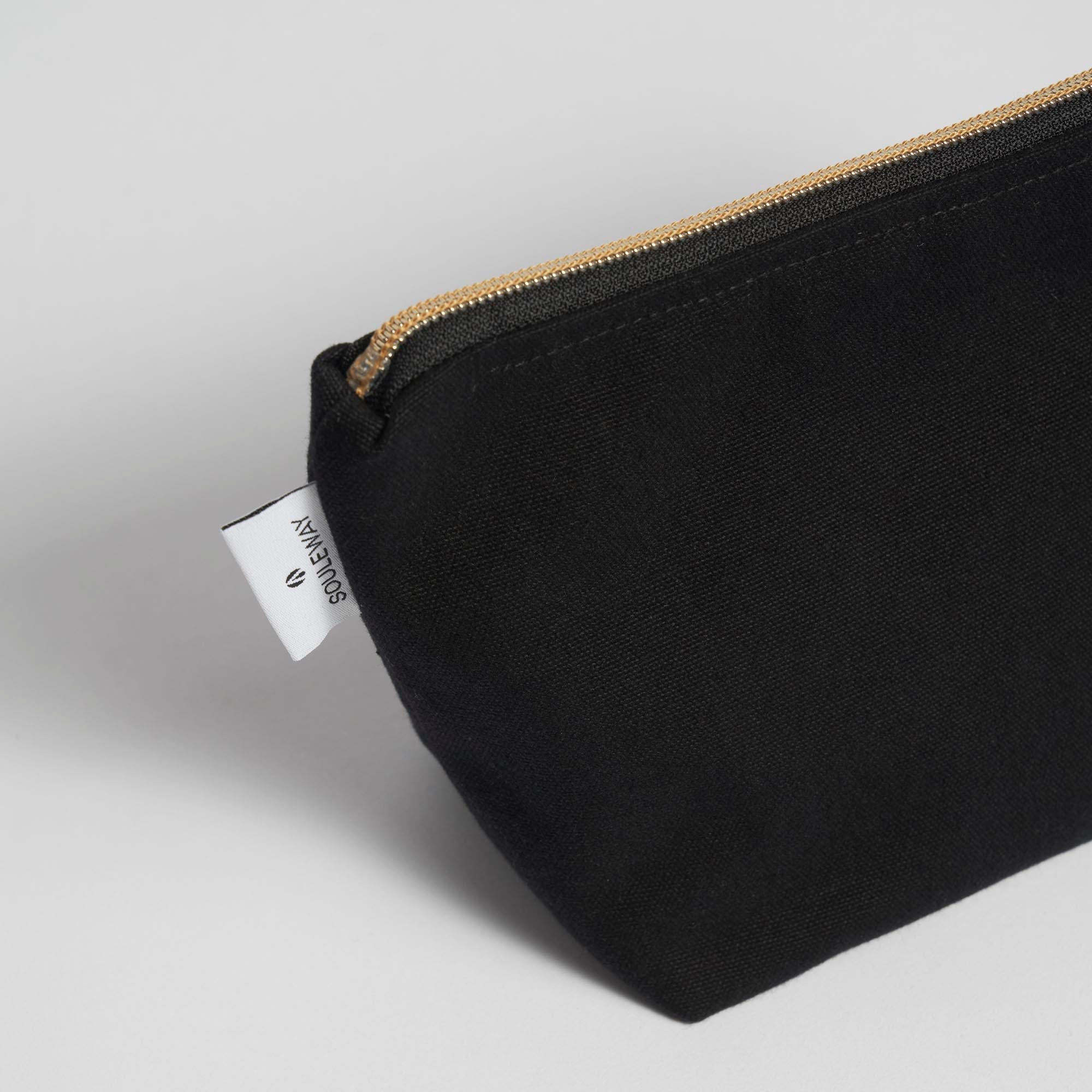 #farbe_night black