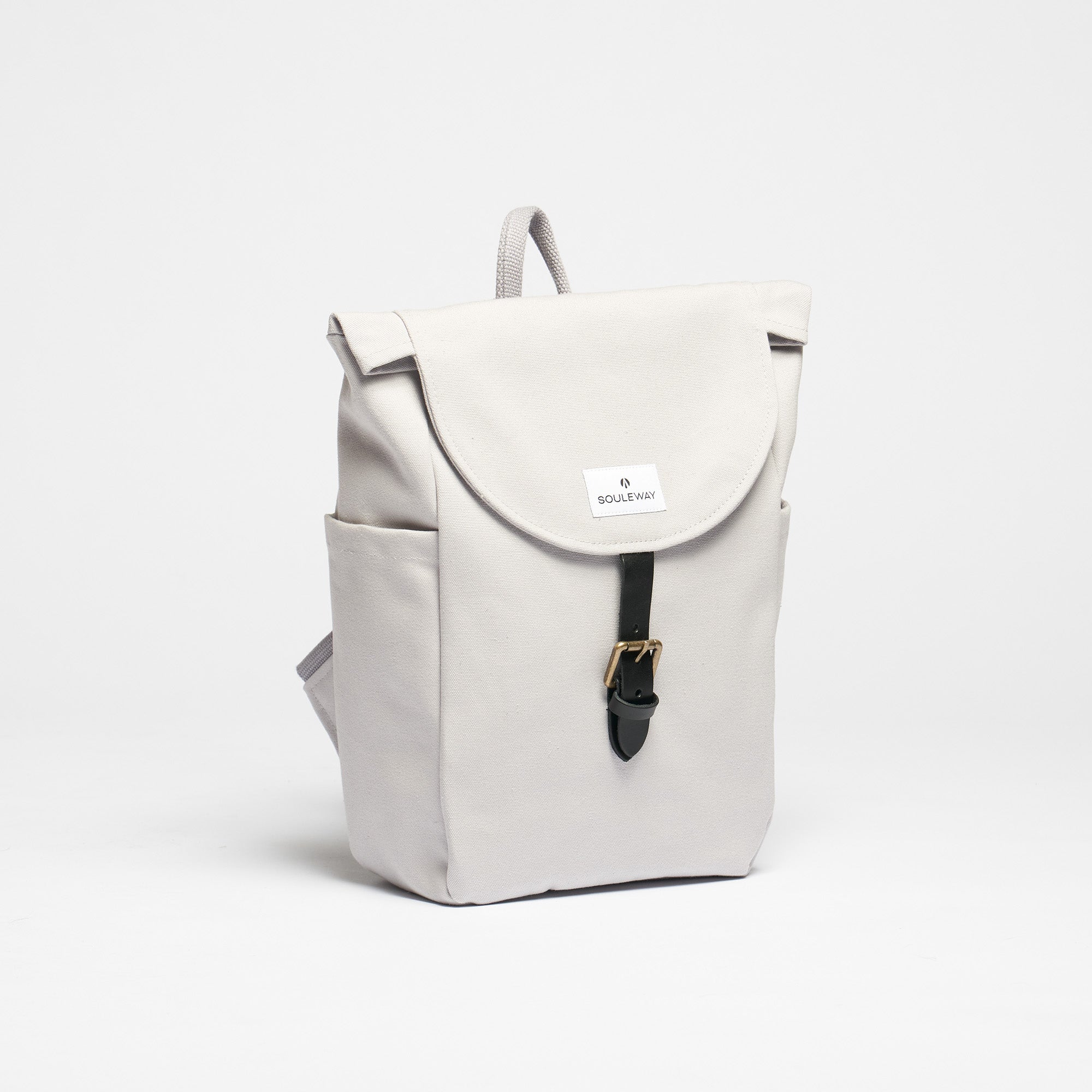 Dust Grey