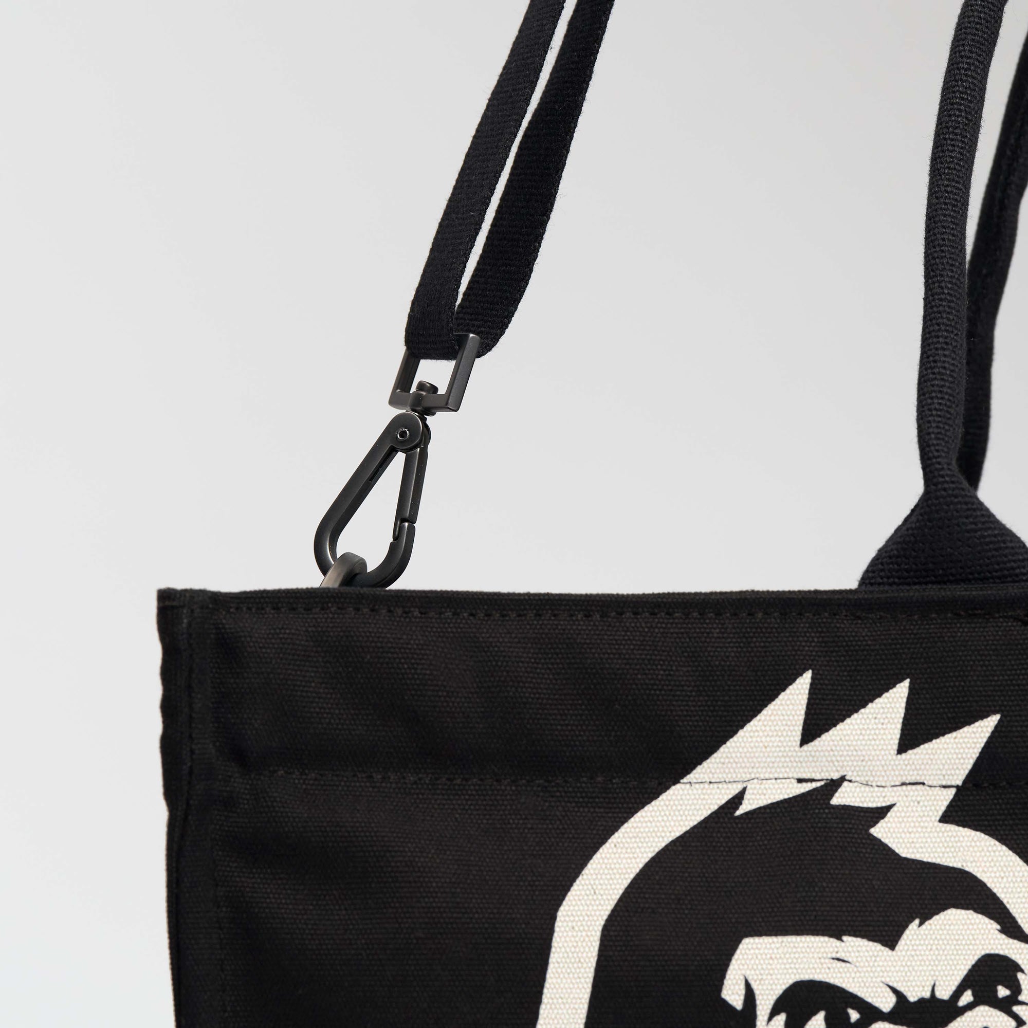 [SARTU] LYV TOTE BAG BLACK / 税込み Designer fashion, Seoul-fully created | W Concept