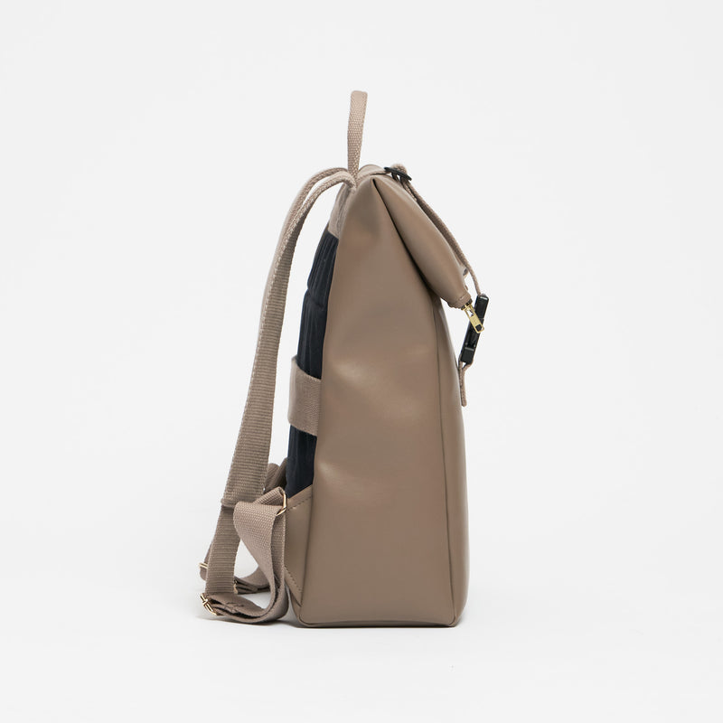 Mocha Brown--skip || Foldtop Rolltop Rucksack - made in Germany - Olivenleder