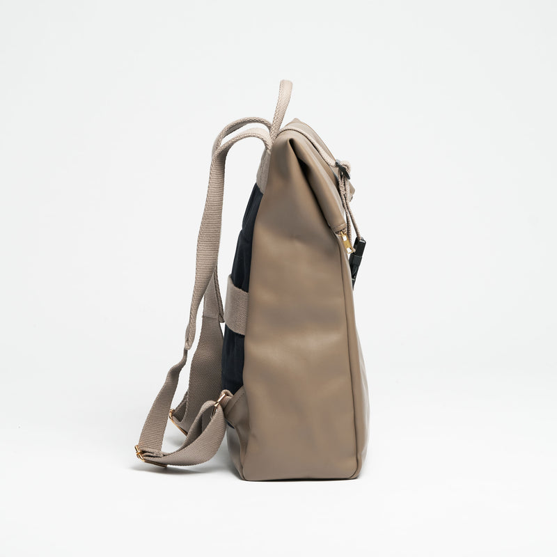 Mocha Brown--skip || Foldtop Rolltop Rucksack - made in Germany - Olivenleder