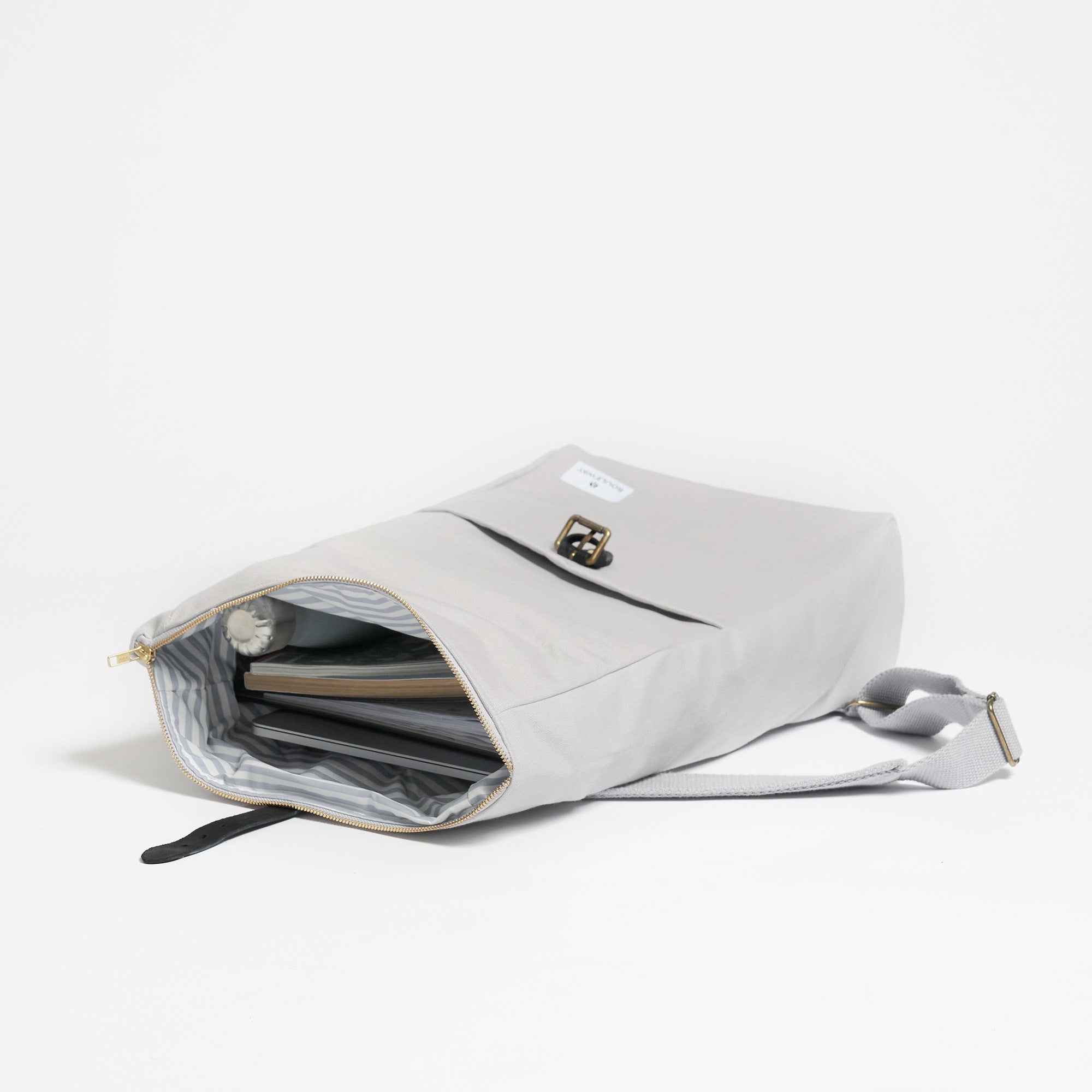 #farbe_dust grey