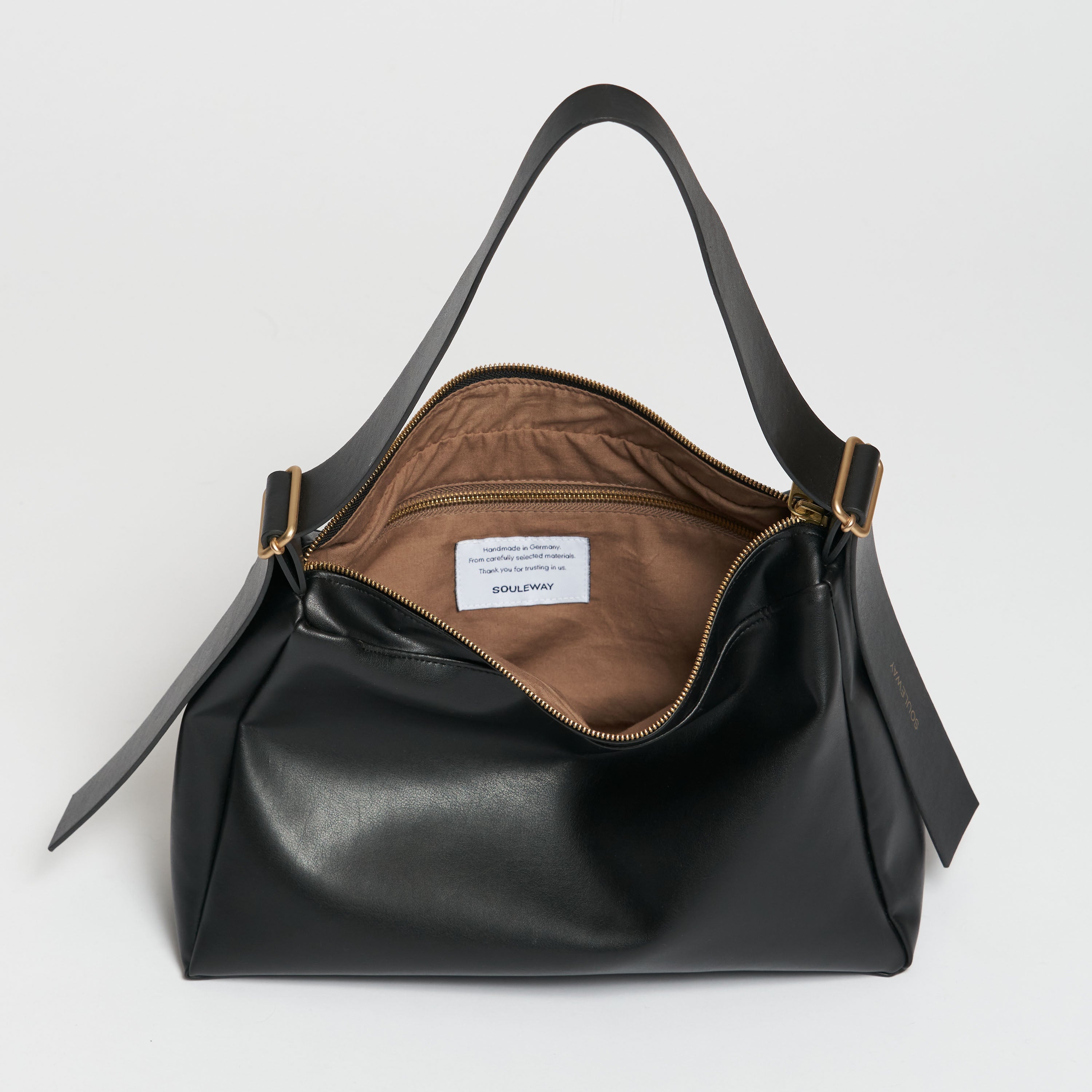 #farbe_night black