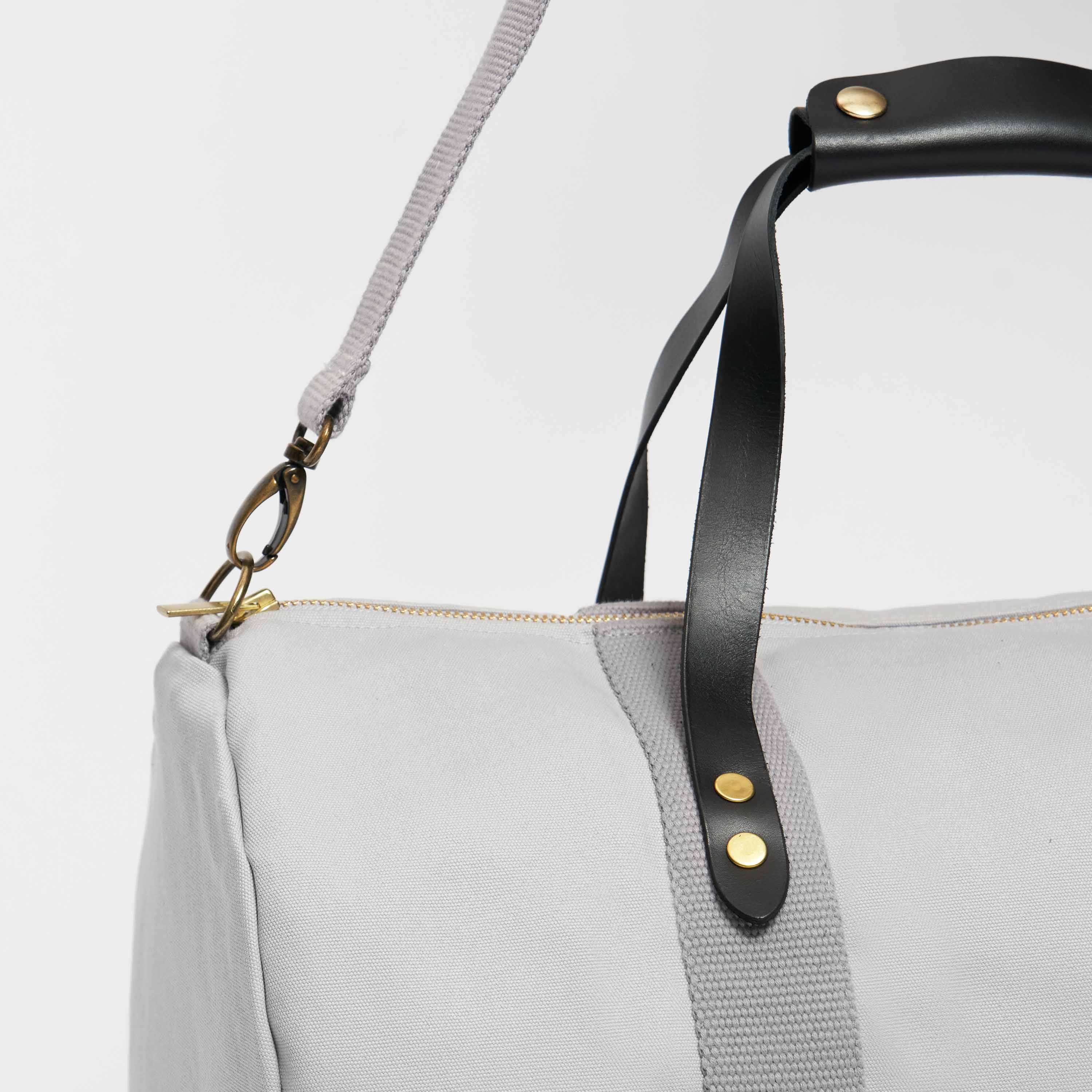#farbe_dust grey