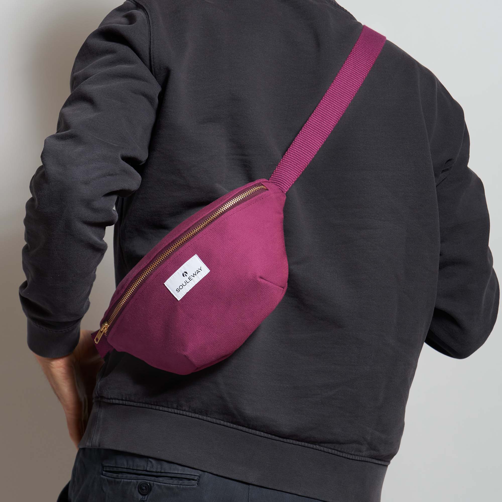 #farbe_bordeaux red