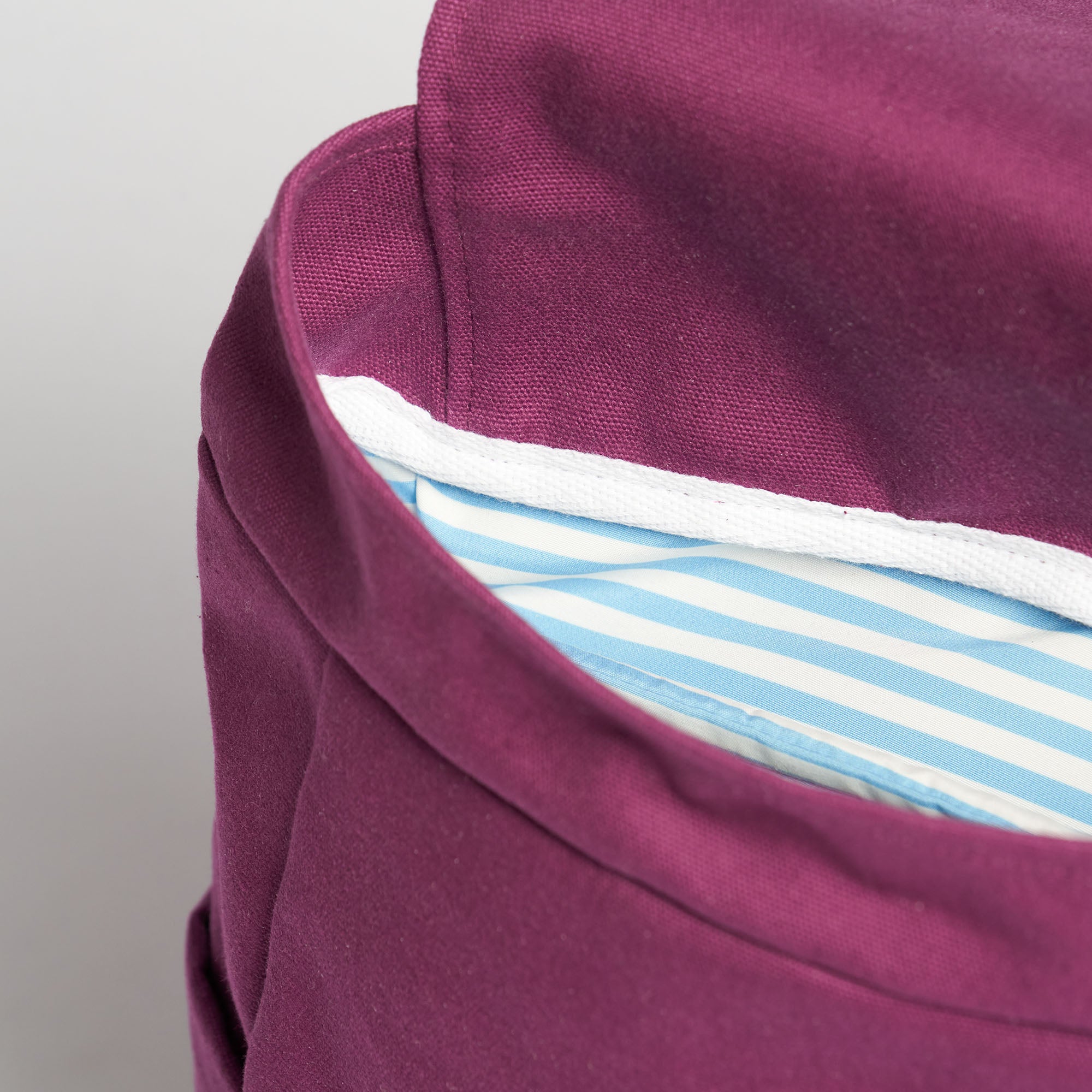 #farbe_bordeaux red