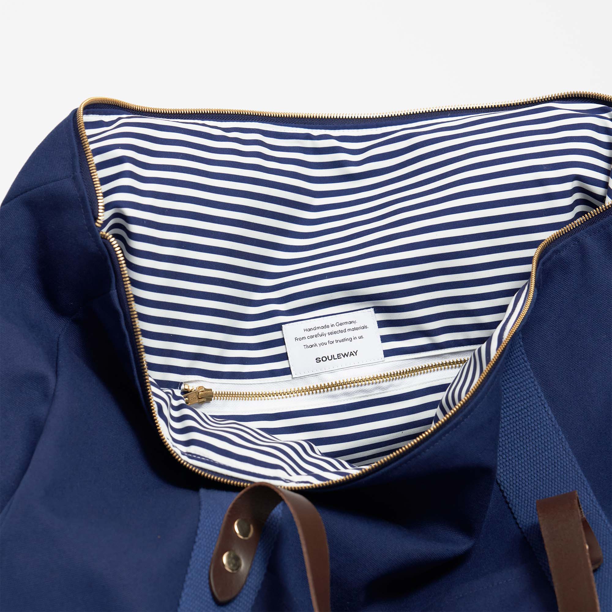#farbe_navy blue