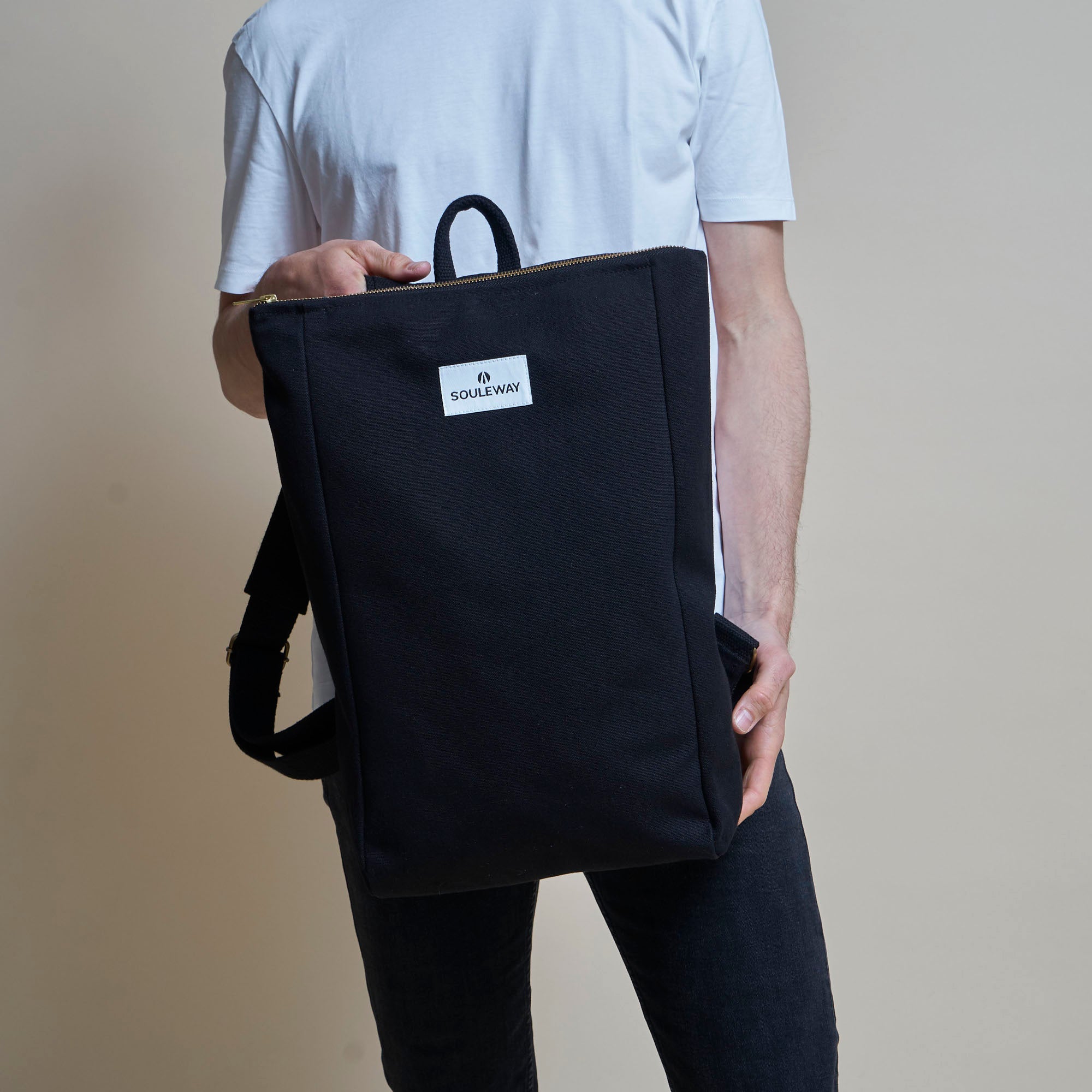 Simple black backpack online