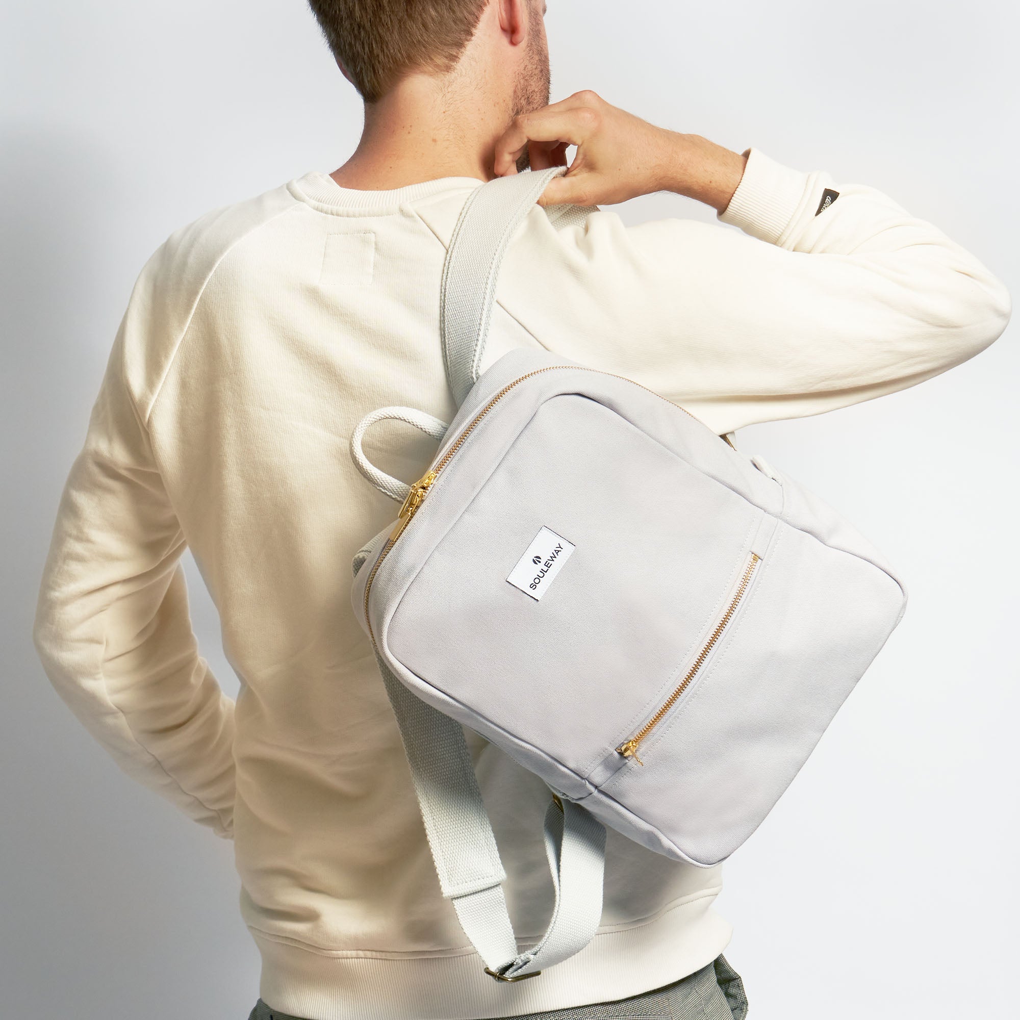 Dust Grey