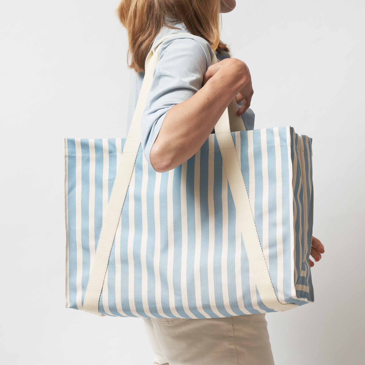 Sand/Sky Blue