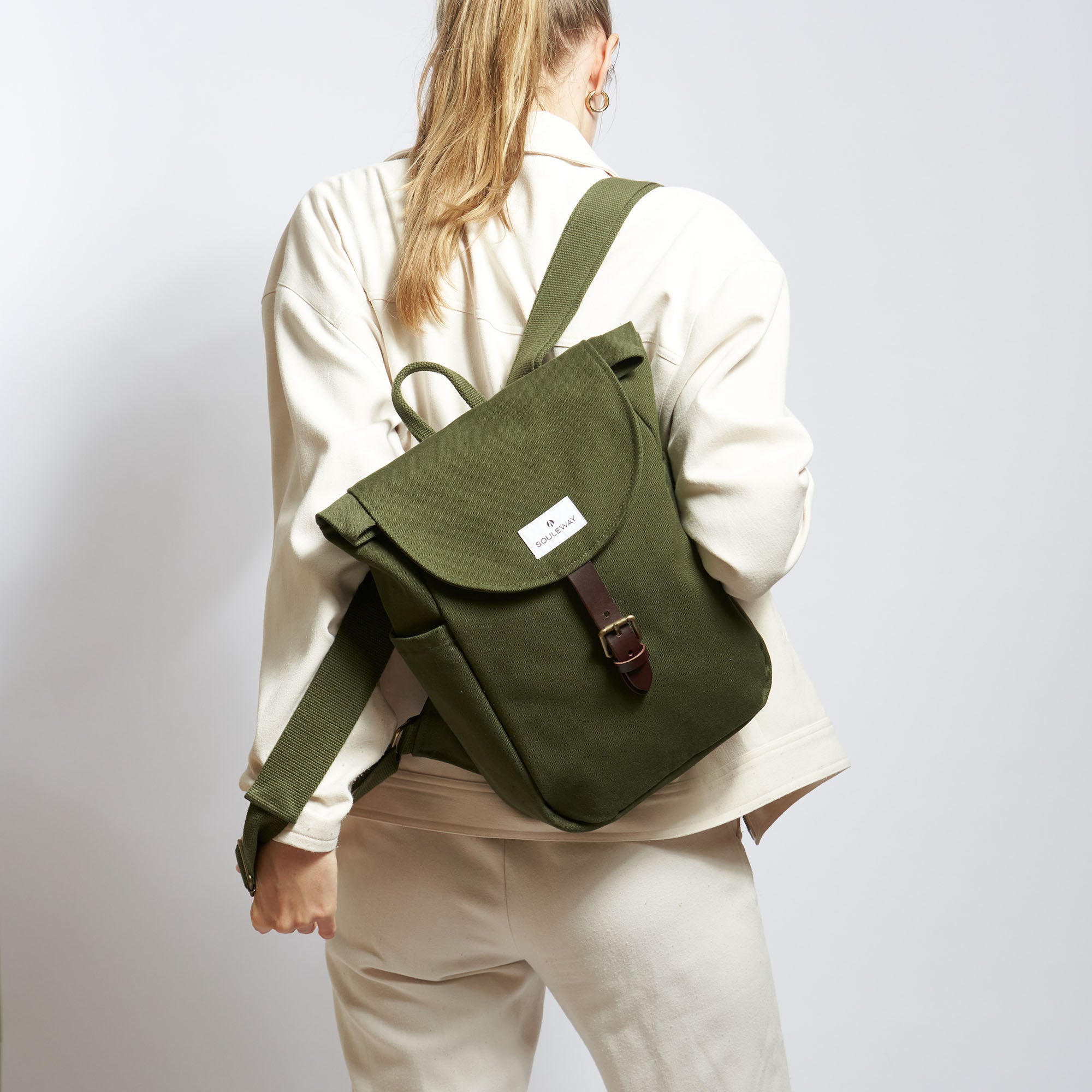 #farbe_dark olive