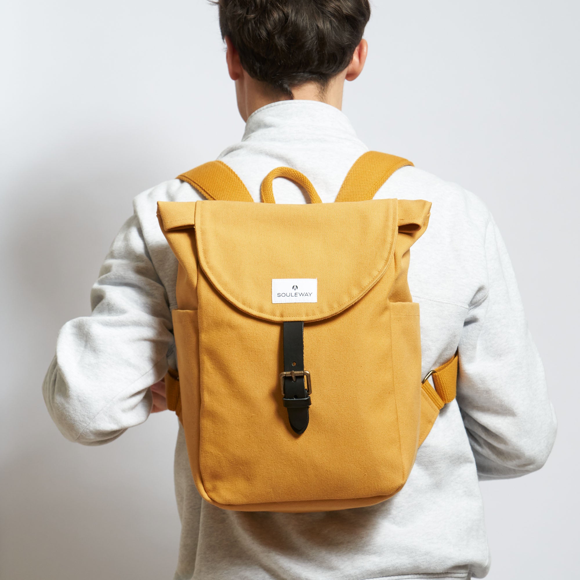 #farbe_mustard yellow