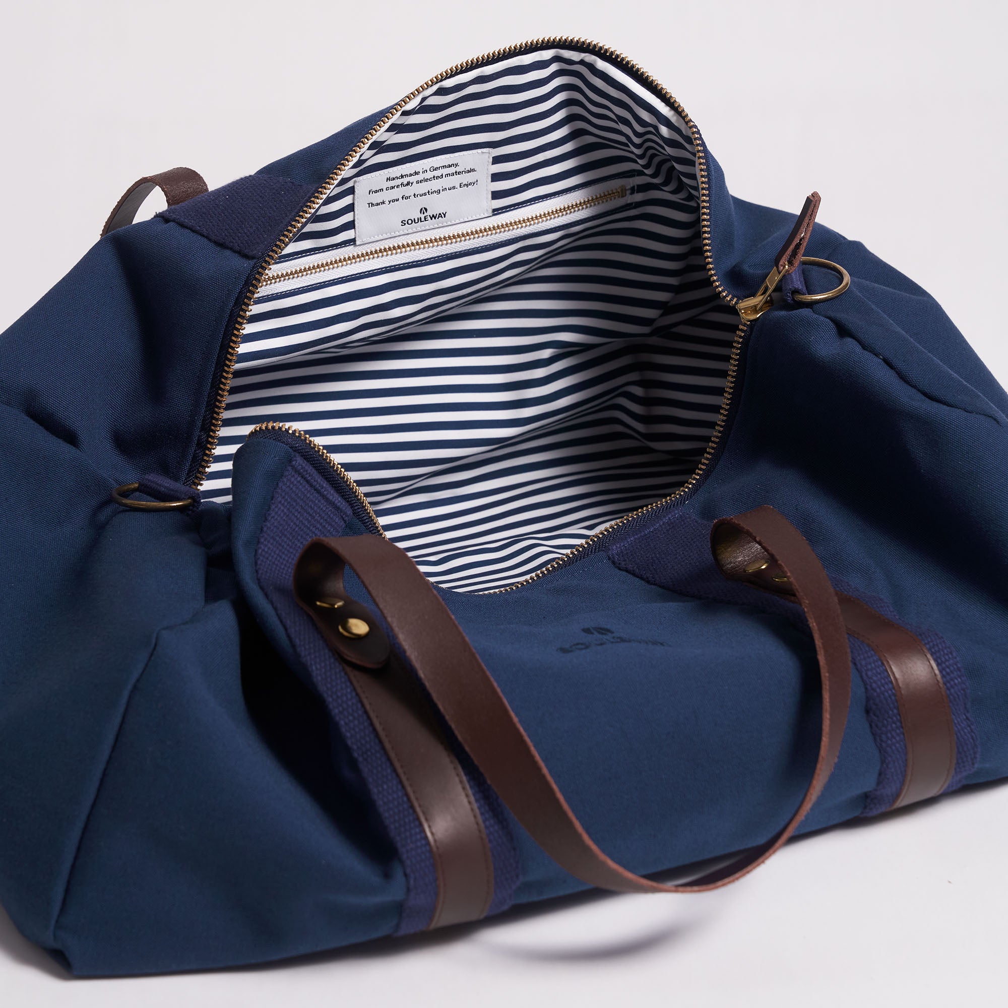 #farbe_navy blue