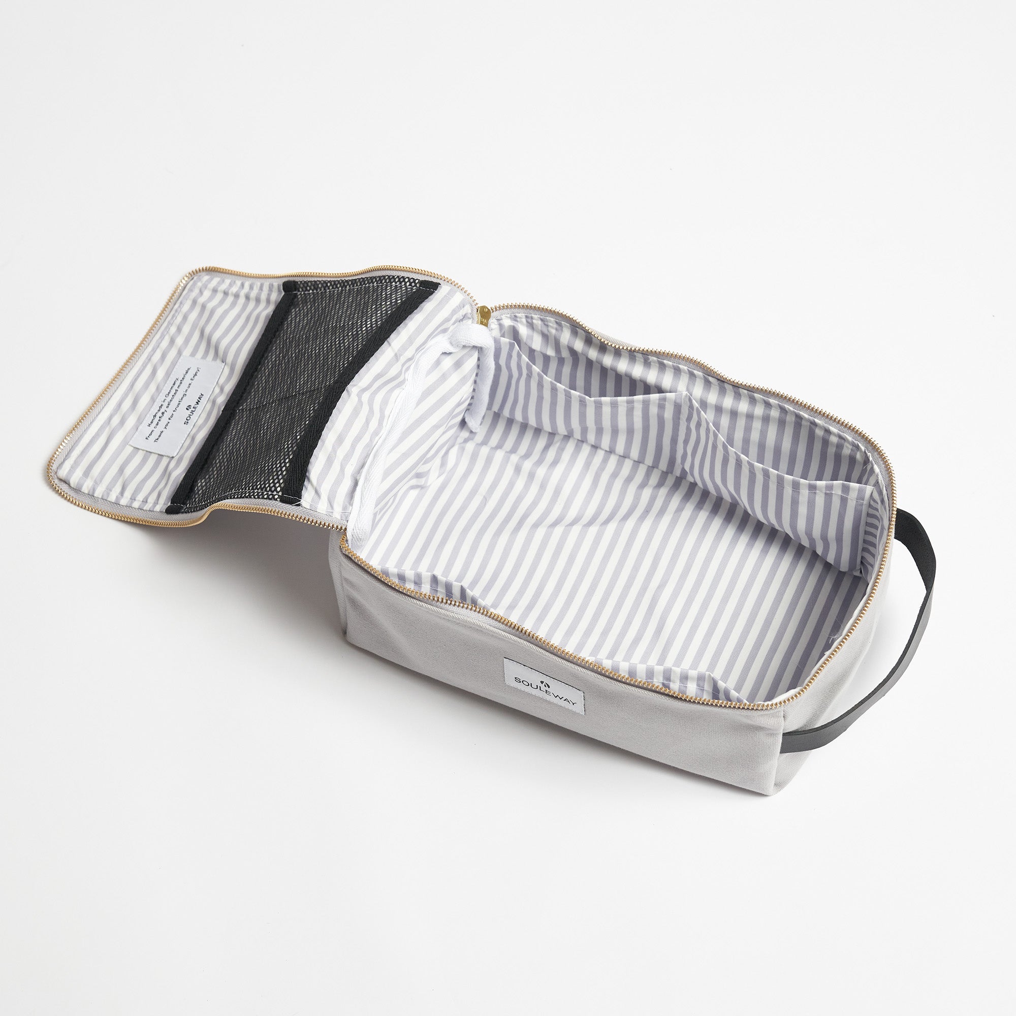#farbe_dust grey