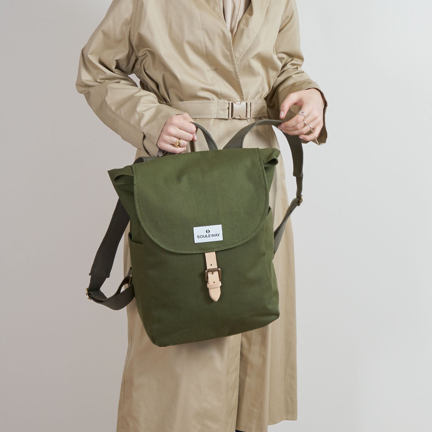 Dark Olive (hell)